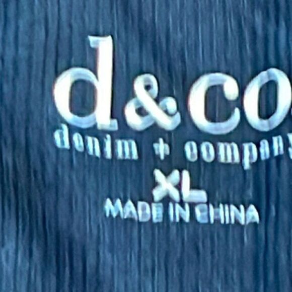 d & co. Black Henley with tiny sparkles and faceted buttons 1X - Picture 7 of 7